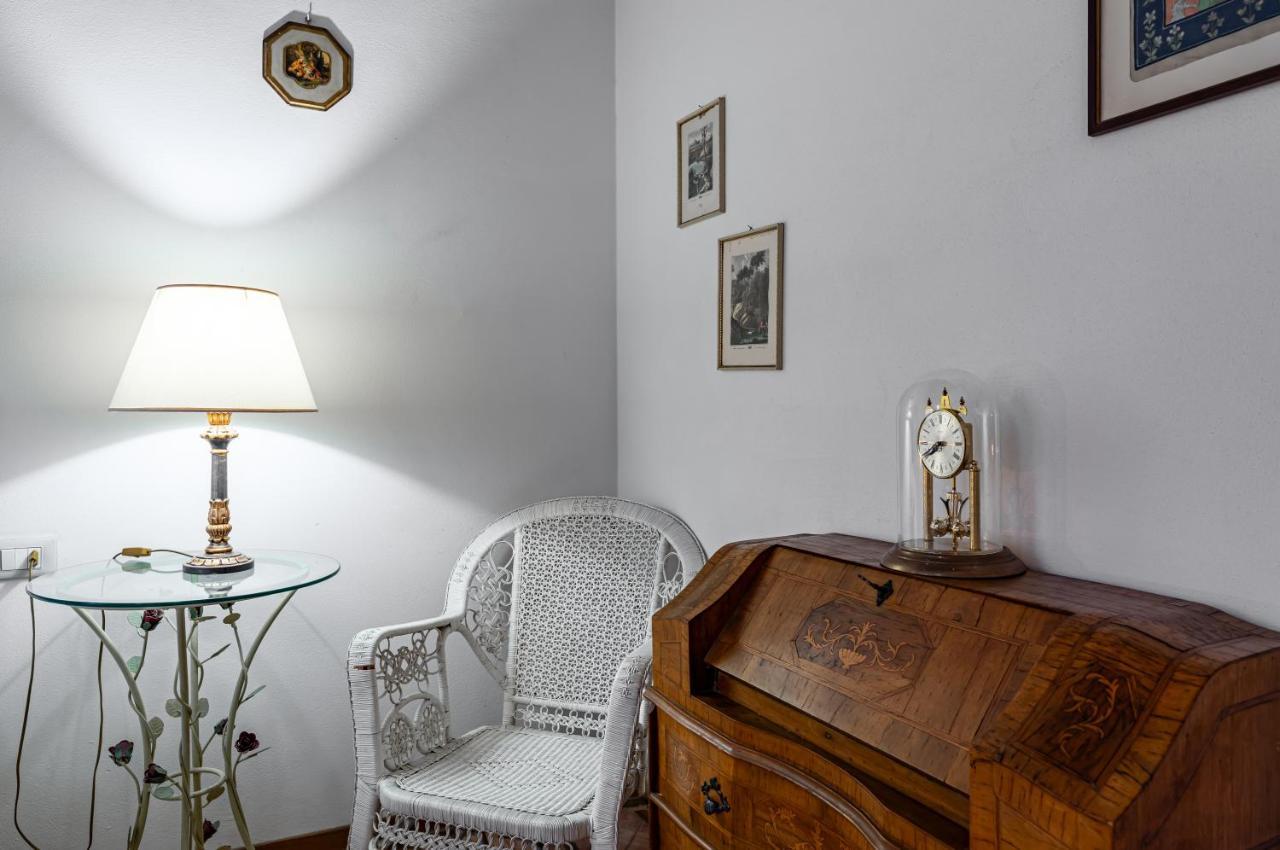 Arno River Quiet Appartement
